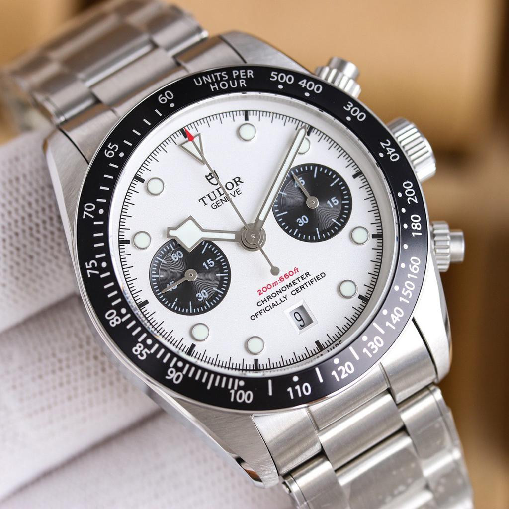 Tudor Black Bay Chrono