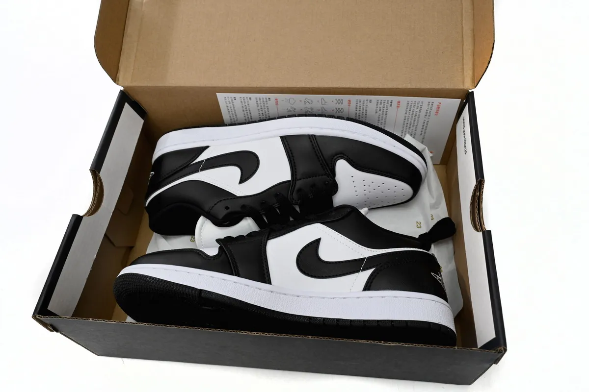 Air Jordan 1 Low
