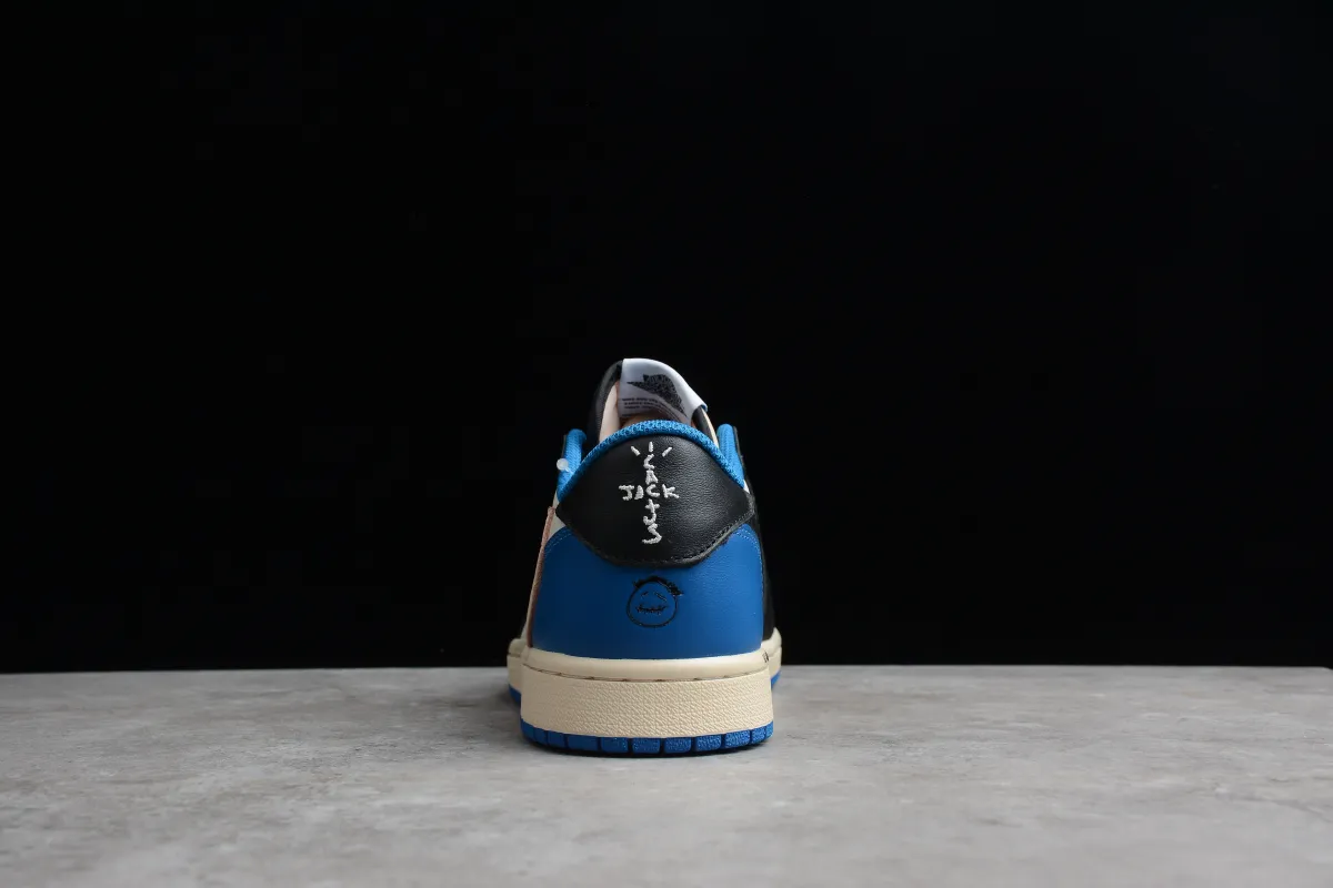 Jordan 1 Retro Low
