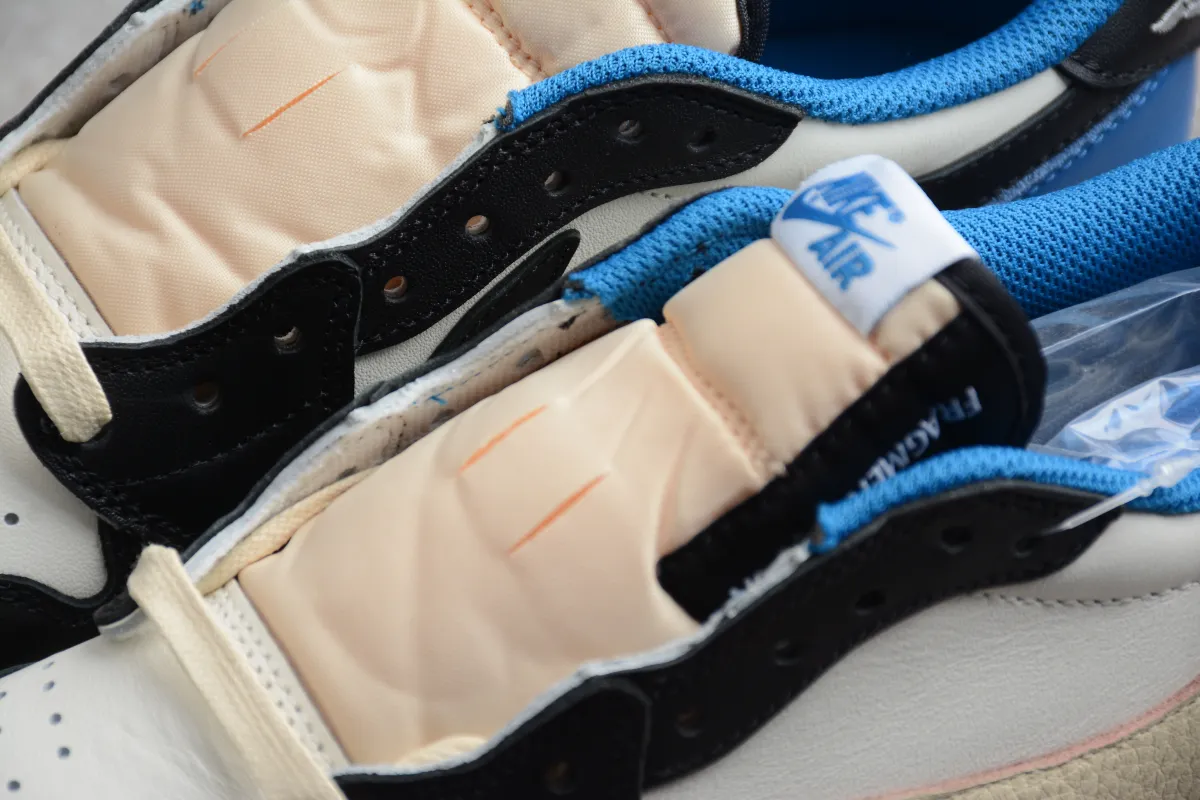 Jordan 1 Retro Low