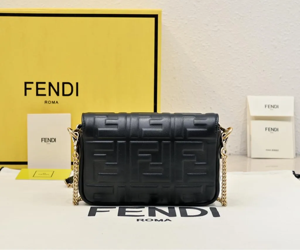 Borsa Fendi Pelle Nera