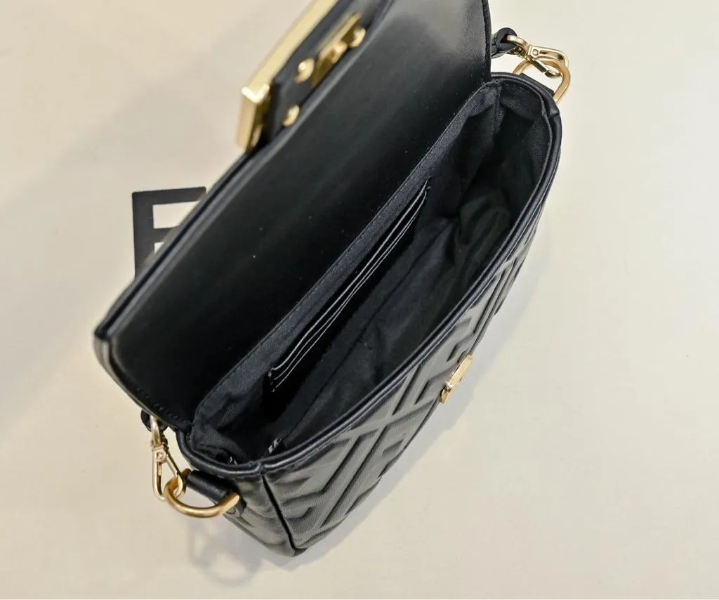 Borsa Fendi Pelle Nera