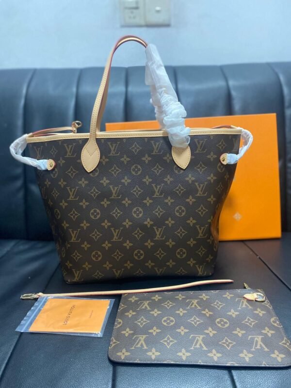 LOUIS VUITTON NEVERFULL MM - Image 26